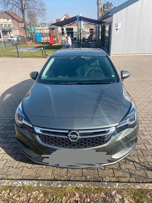 Gebraucht Opel Astra 137 PS (100 kW) 2017 Grau Kombi