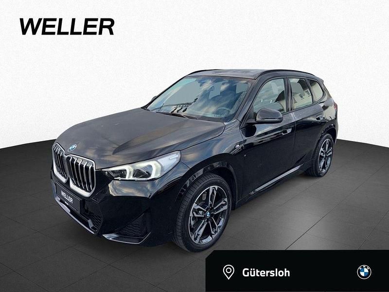 Black sapphire (schwarz) Gebraucht 2025 BMW X1 M Sport SUV | 40.900 € (Etwas zu teuer) - Bild 1/4