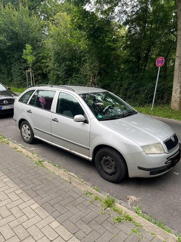 Silber Gebraucht 2003 Skoda Fabia Kombi | 450 € (Superpreis) - Bild 1/4