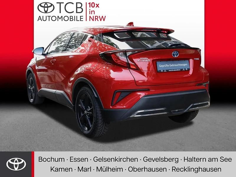 Gebraucht Toyota C-HR Plus 197 PS (144 kW) 2021 Karminarot metallic SUV