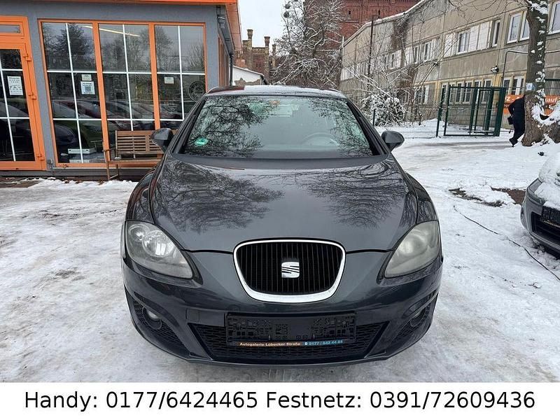 Gebraucht Seat Leon Ecomotive 105 PS (77 kW) 2011 Grau Limousine