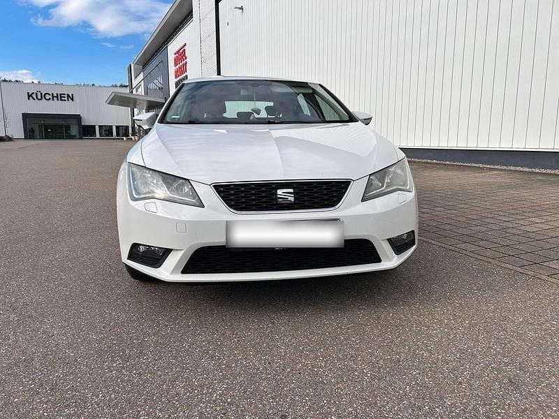Second-hand Seat Leon 110 CP (80 kW) 2015 Alb Berlinǎ