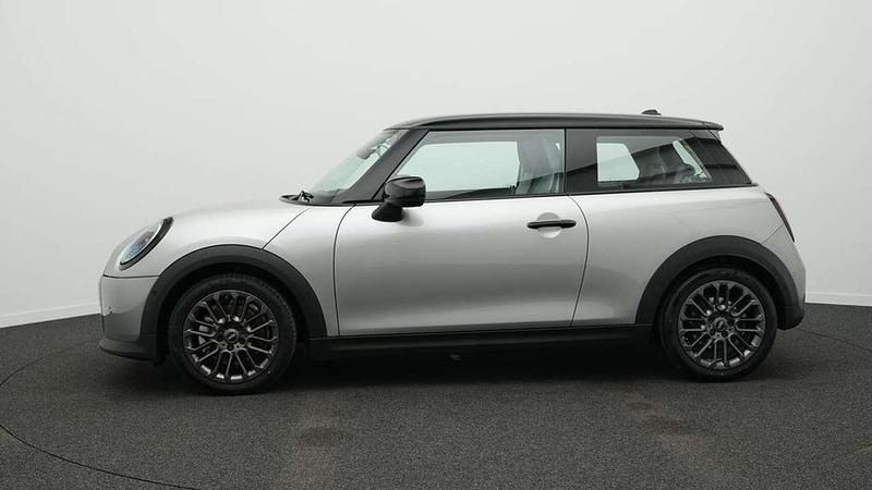Gebraucht Mini Cooper Classic 156 PS (114 kW) 2024 Grau Kleinwagen