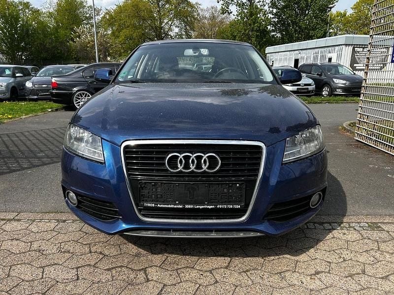 Second-hand Audi A3 Ambiente 160 CP (117 kW) 2010 Albastru Hatchback