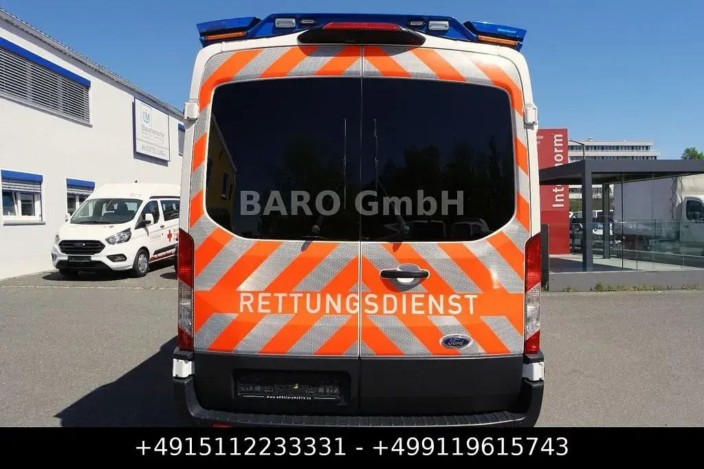 Usata Ford Transit 131 CV (96 kW) 2022 Bianco Monovolume