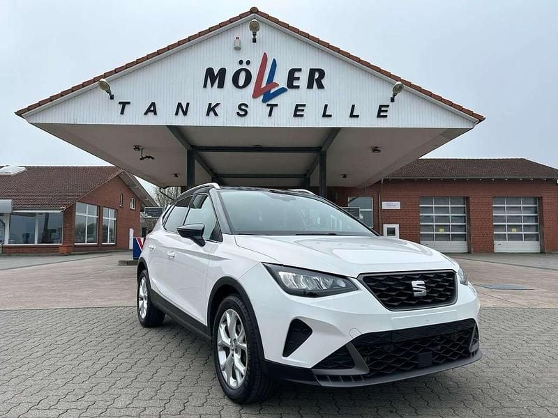 Gebraucht Seat Arona FR 110 PS (80 kW) 2023 Weiß SUV