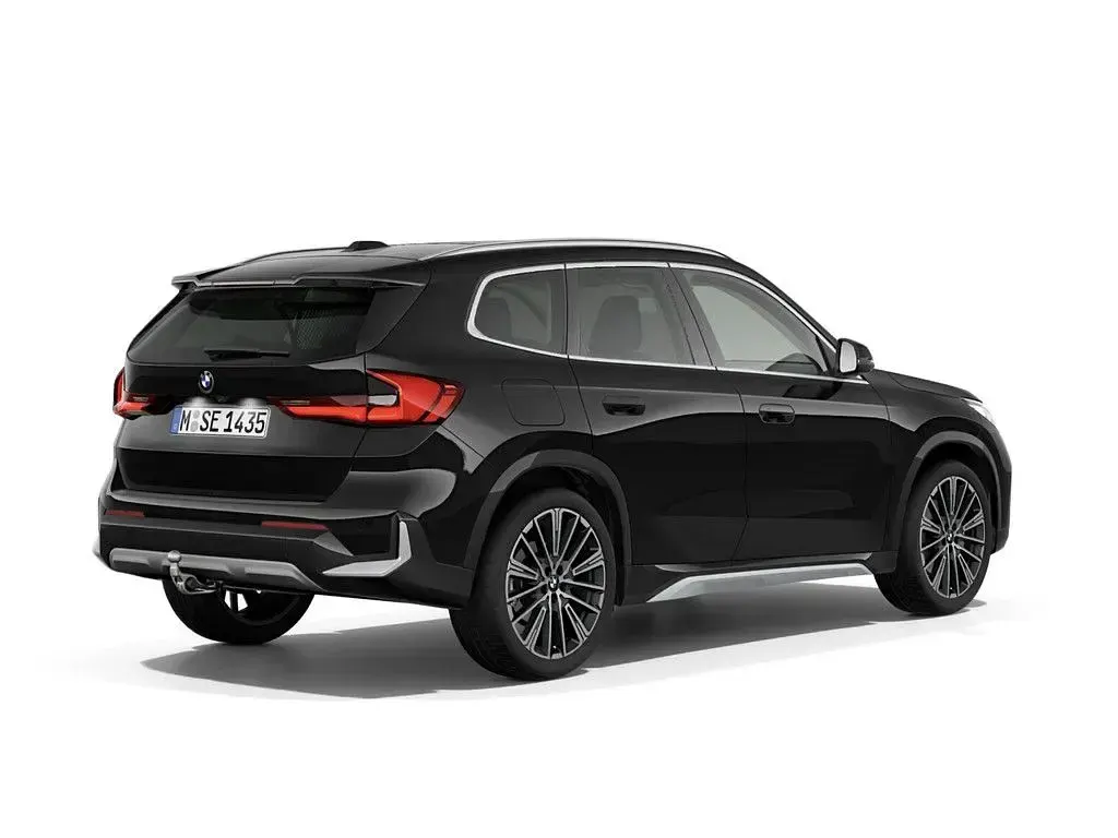 Gebraucht BMW X1 xLine 197 PS (144 kW) 2024 Schwarz SUV