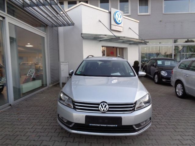 Second-hand VW Passat 150 CP (110 kW) 2013 Argintiu Break