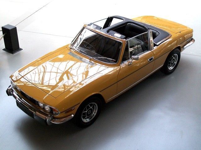 Blau Gebraucht 1972 Triumph Stag Cabrio | 21.900 € - Bild 1/4