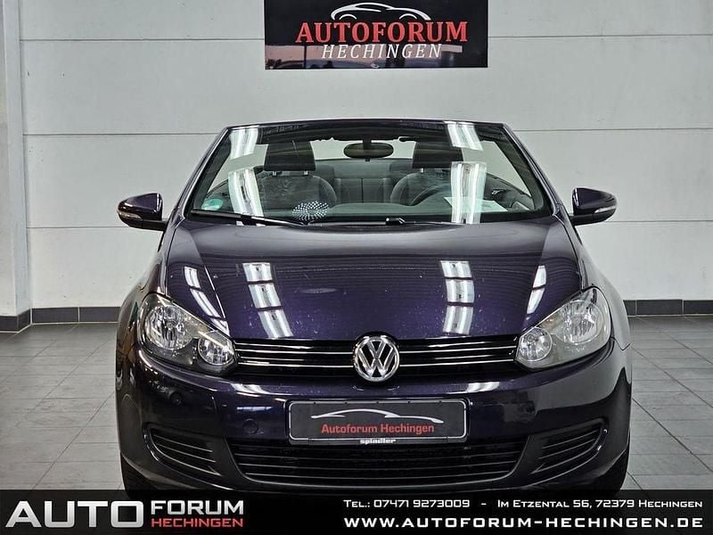 Gebraucht VW Golf 105 PS (77 kW) 2011 Dark purple Cabrio