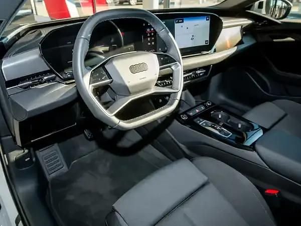 Gebraucht Audi e-tron Ambiente 210 kW (286 PS) 2025 Gletscherweiß SUV