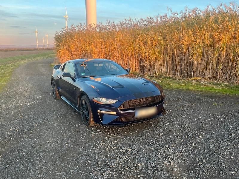 Second-hand Ford Mustang 317 CP (233 kW) 2020 Albastru Coupe