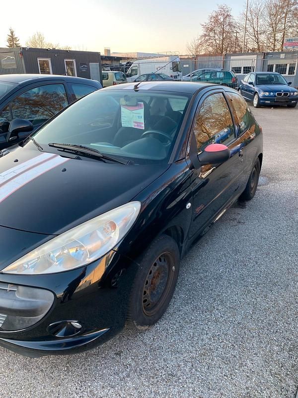 Gebraucht Peugeot 206+ 2012 Schwarz Kleinwagen