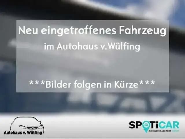 Crystal white Gebraucht 2021 Volvo S60 R-Design Limousine | 33.550 € (Fairer Preis) - Bild 1/3