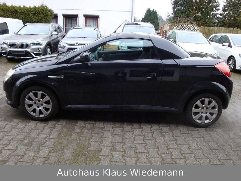 Gebraucht Opel Tigra Enjoy 90 PS (66 kW) 2006 Schwarz Cabrio