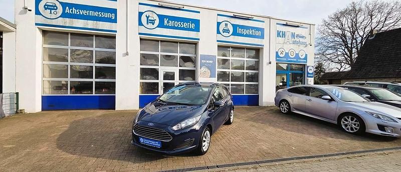 Gebraucht Ford Fiesta Trend 60 PS (44 kW) 2014 Blazer blue Kleinwagen