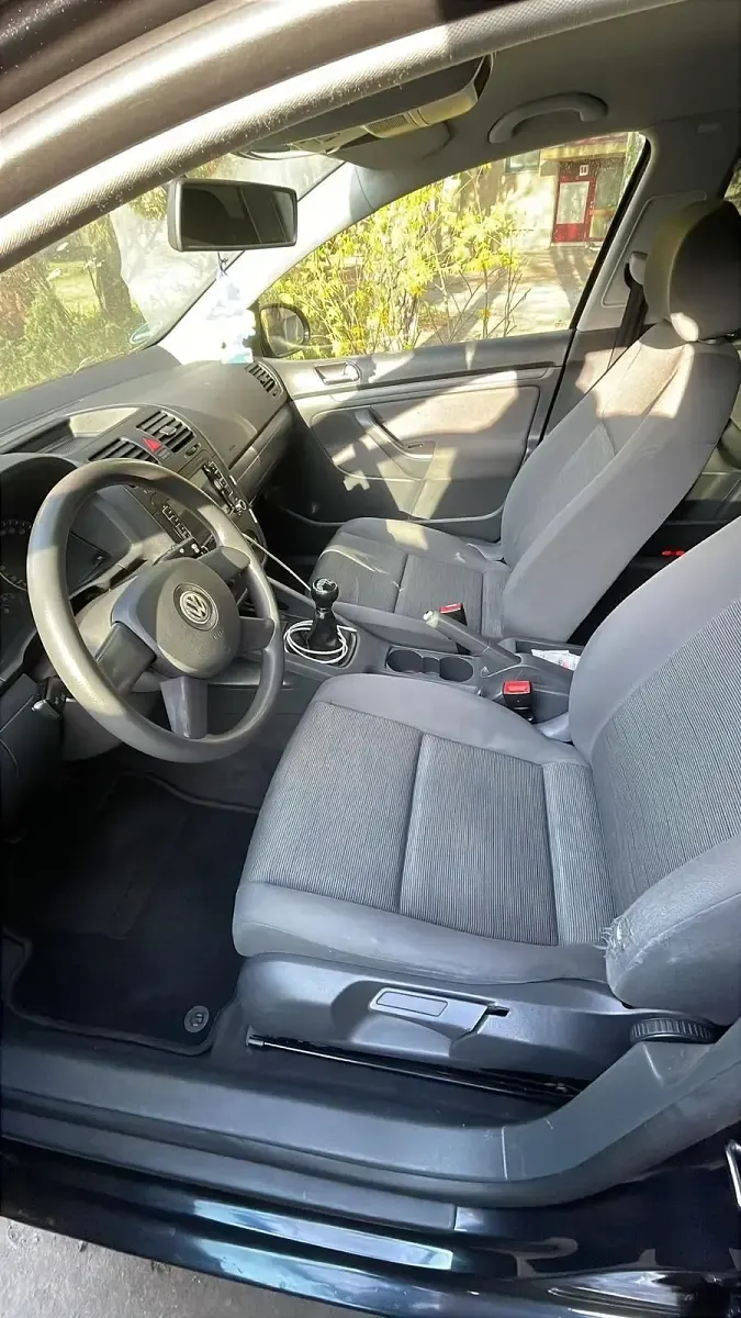 Gebraucht VW Golf V 75 PS (55 kW) 2004 Schwarz Kleinwagen