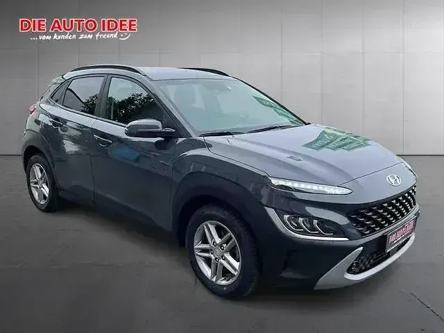 Gebraucht Hyundai Kona 120 PS (88 kW) 2023 Grau SUV