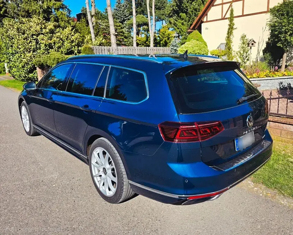 Occasion VW Passat R-line 200 ch (147 kW) 2022 Bleue Break