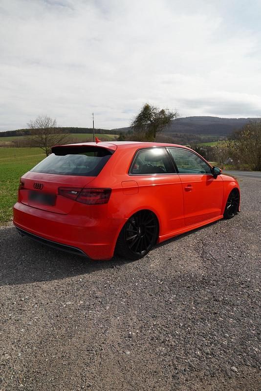 Gebraucht Audi A3 S-Line 184 PS (135 kW) 2015 Rot Coupé