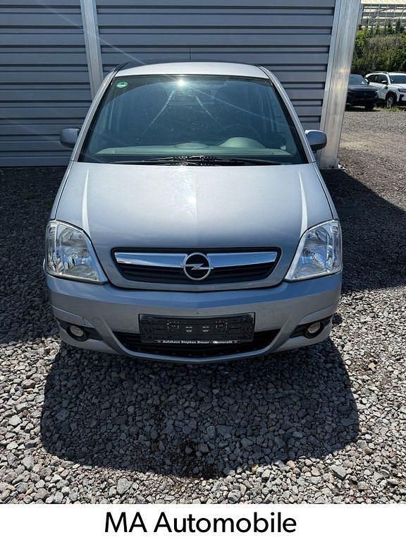 Silber Gebraucht 2006 Opel Meriva Edition Van / Kleinbus | 1.200 € (Guter Preis) - Bild 1/4