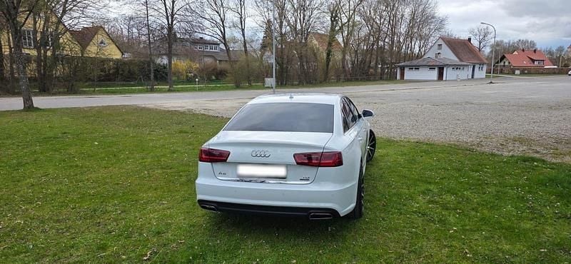 Gebraucht Audi A6 218 PS (160 kW) 2018 Weiß Limousine