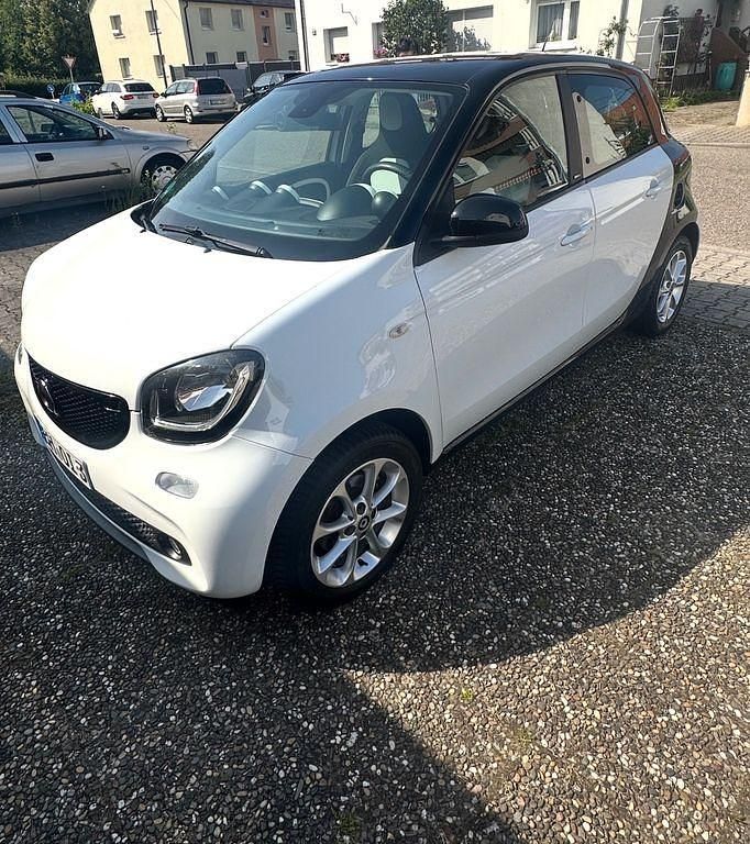 Gebraucht Smart ForFour 71 PS (52 kW) 2015 Weiß Kleinwagen