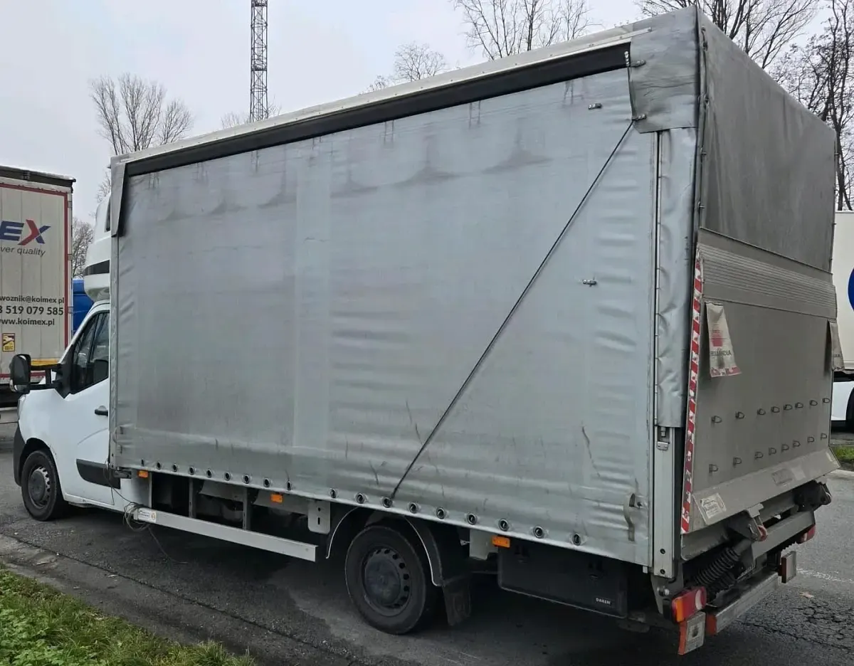 Gebraucht Renault Master 163 PS (119 kW) 2021 Weiß Van / Kleinbus
