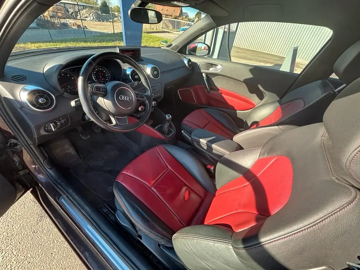 Gebraucht Audi A1 122 PS (89 kW) 2011 Andere farben Kleinwagen