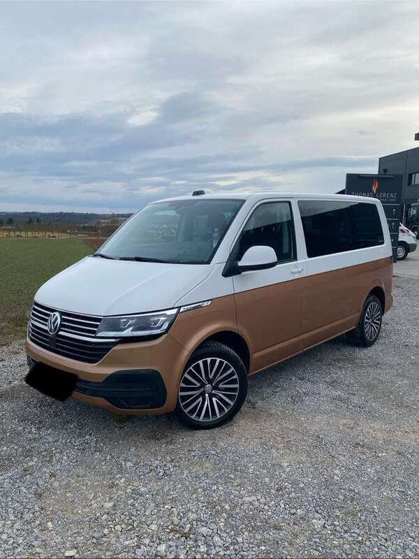 Weiß Gebraucht 2020 VW T6.1 Comfortline Van | 51.900 € (Teuer) - Bild 1/4