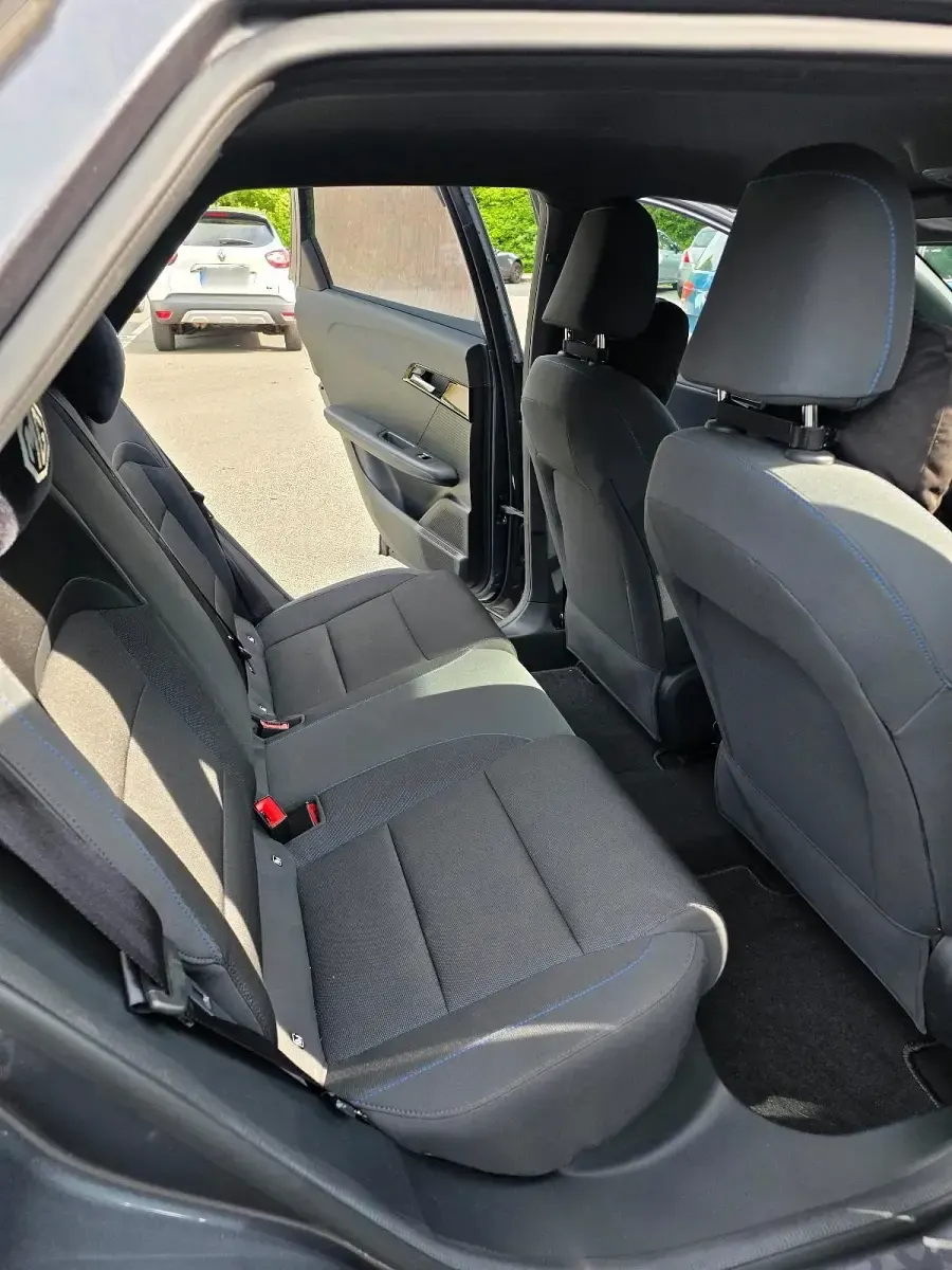 Gebraucht MG MG4 EV 125 kW (170 PS) 2022 Grau Kleinwagen
