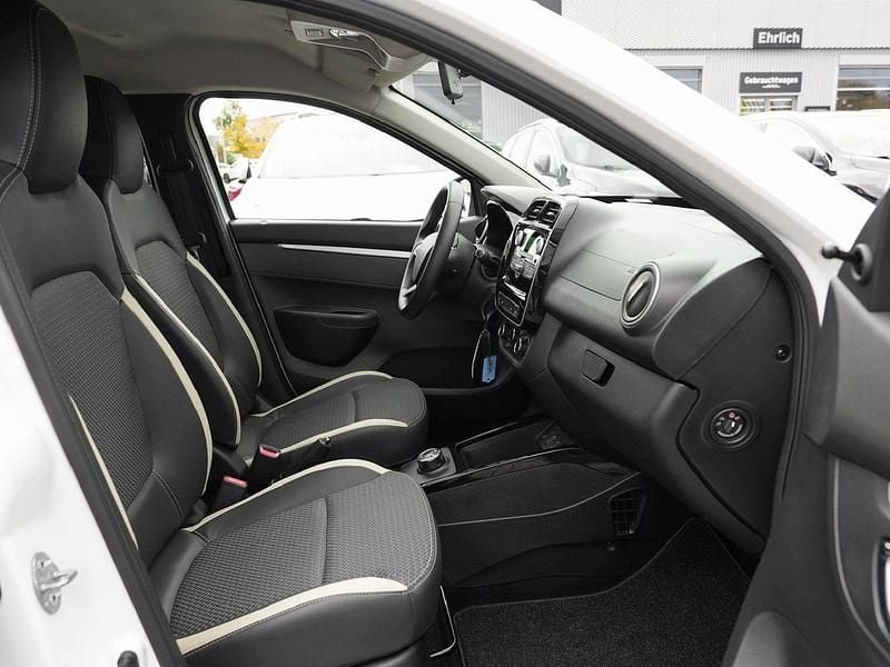 Gebraucht Dacia Spring Essentiel 33 kW (45 PS) 2023 Weiß Kleinwagen