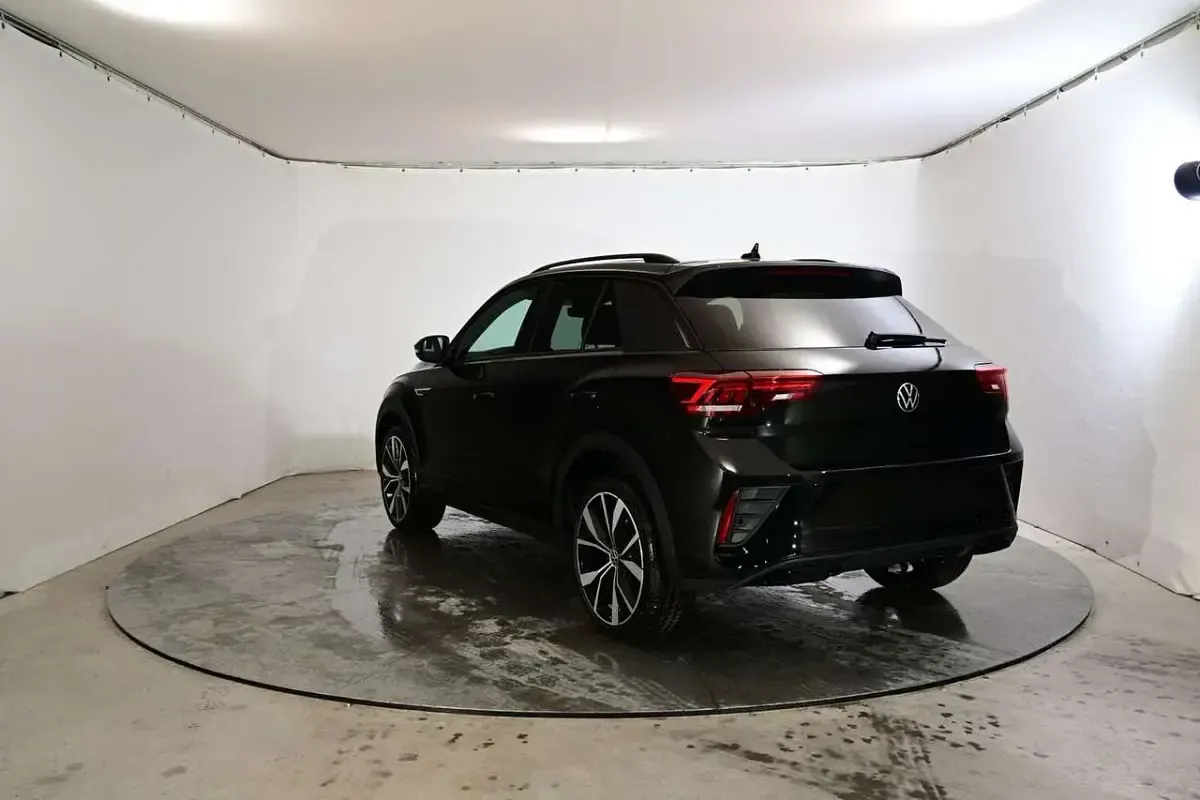 Neu VW T-Roc Life 150 PS (110 kW) 2026 Indiumgrau metallic/grau SUV
