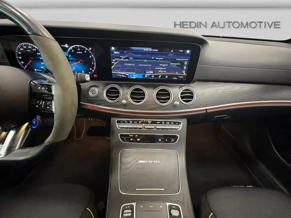 Gebraucht Mercedes E63S AMG Urban 450 PS (330 kW) 2021 Schwarz Kombi