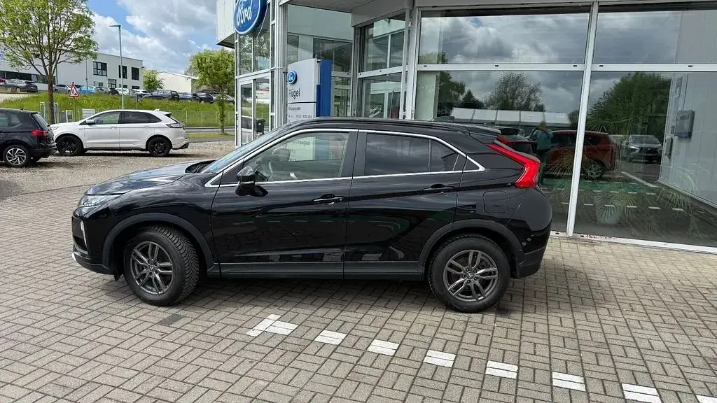 Used Mitsubishi Eclipse Cross Active 163 HP (119 kW) 2020 Black SUV