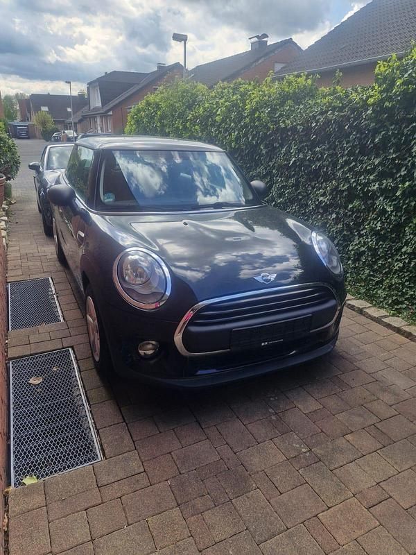 Gebraucht Mini ONE 75 PS (55 kW) 2015 Schwarz Kleinwagen