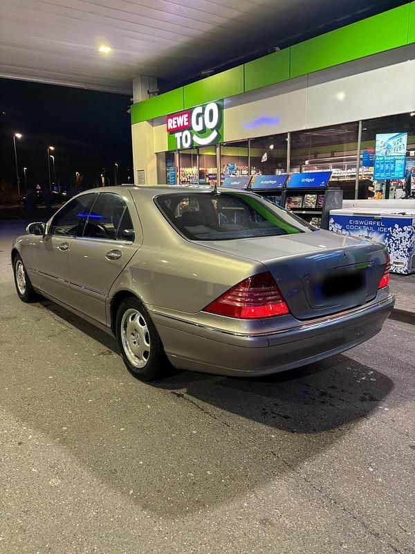 Gebraucht Mercedes S320 204 PS (150 kW) 2003 Silber Limousine