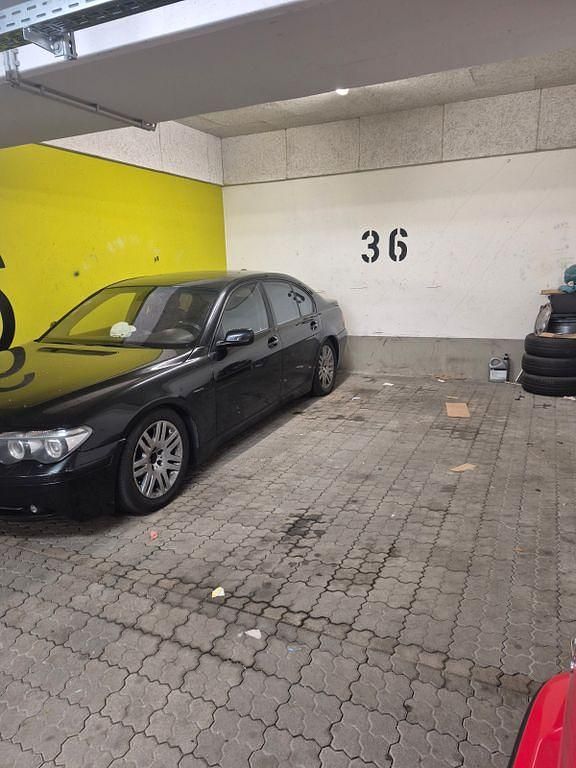 Gebraucht BMW 745L 333 PS (244 kW) 2004 Schwarz Limousine