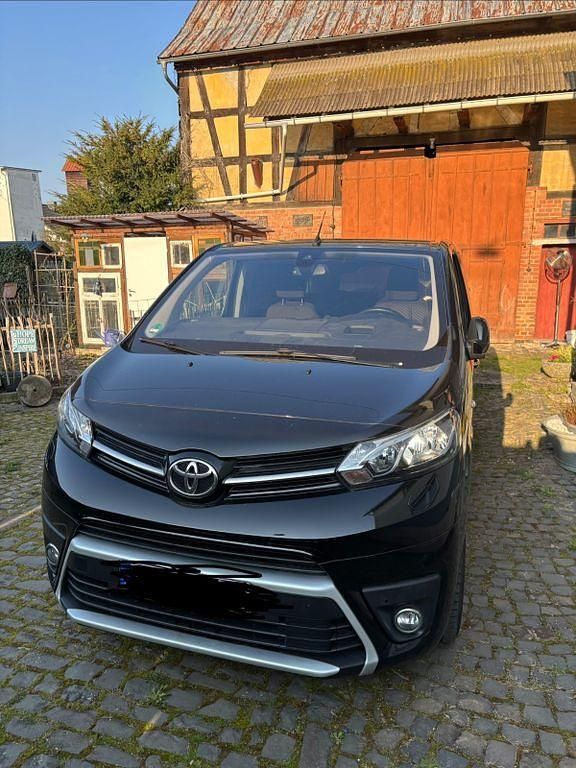 Gebraucht Toyota Proace 150 PS (110 kW) 2020 Schwarz Van / Kleinbus