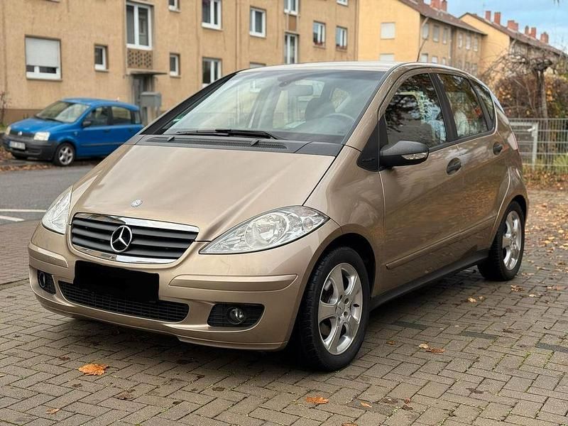 Gold Gebraucht 2006 Mercedes A170 Van / Kleinbus | 4.700 € (Fairer Preis) - Bild 1/4