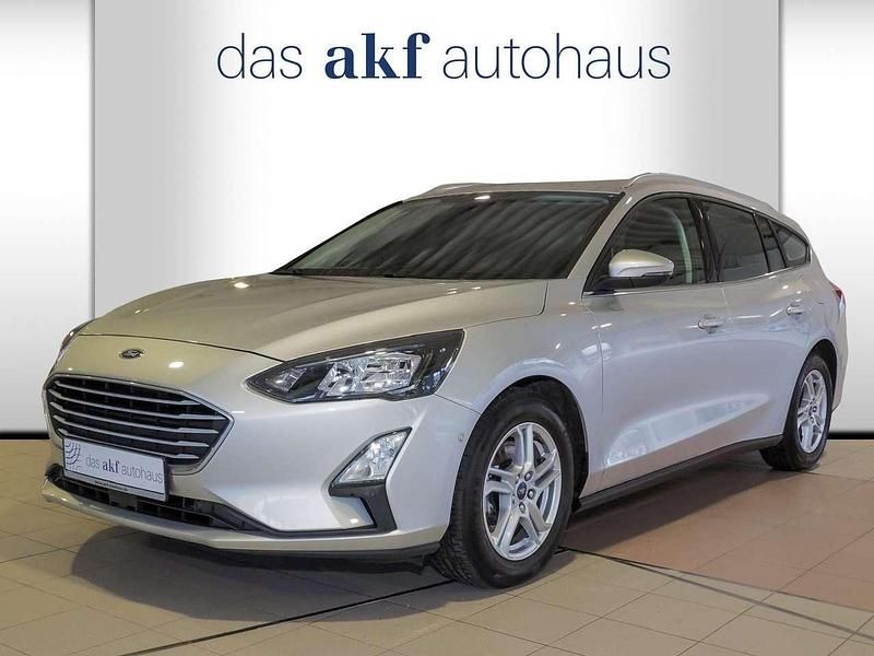 Gebraucht Ford Focus Cool & Connect 95 PS (69 kW) 2022 Polarsilber Kombi