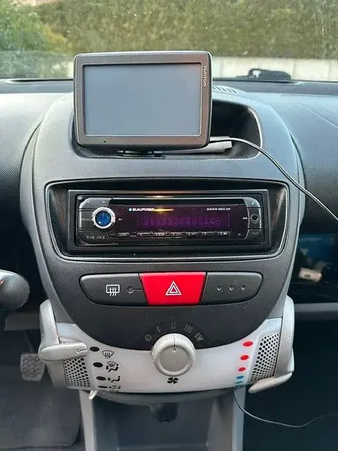 Gebraucht Citroën C1 Advance 68 PS (50 kW) 2010 Weiß Kleinwagen