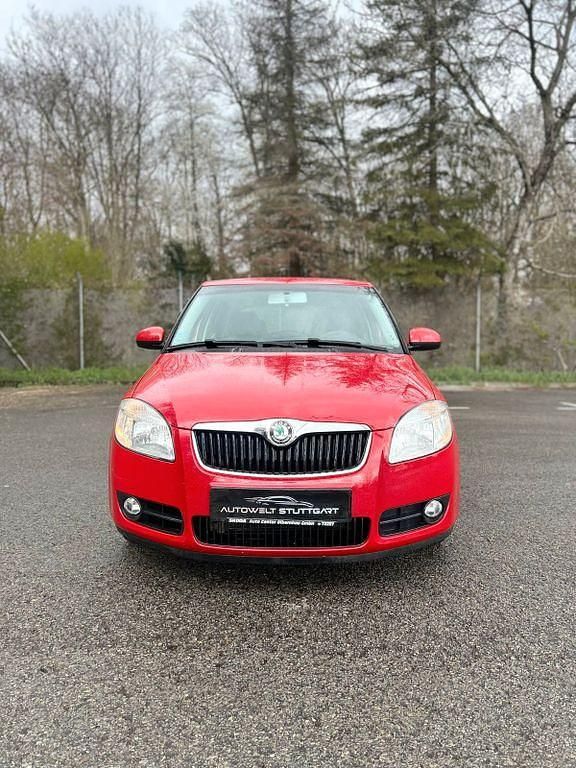 Gebraucht Skoda Fabia 69 PS (50 kW) 2007 Rot Limousine