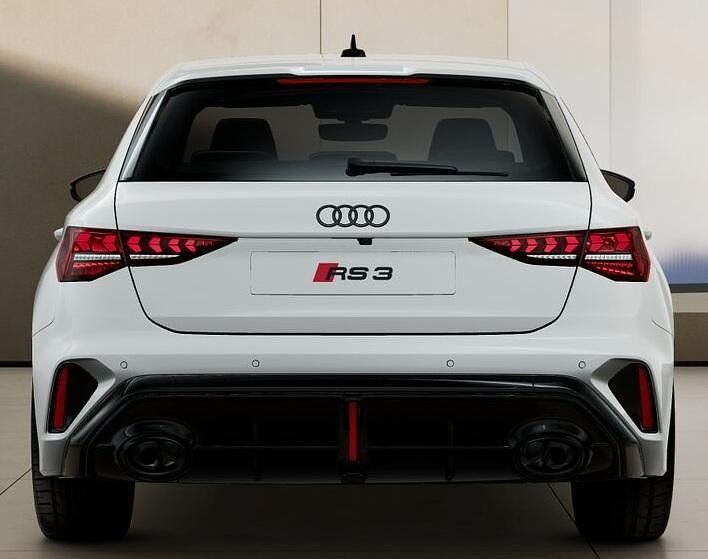Neu Audi RS3 Ambiente 400 PS (294 kW) 2025 Arkonaweiß Limousine