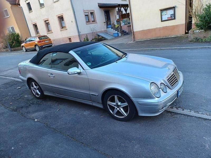 Gebraucht Mercedes CLK200 Elegance 163 PS (119 kW) 2000 Silber Cabrio