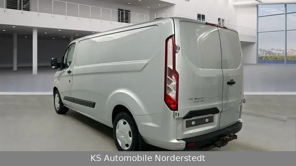 Gebraucht Ford Transit Custom 131 PS (96 kW) 2018 Silber Van / Kleinbus