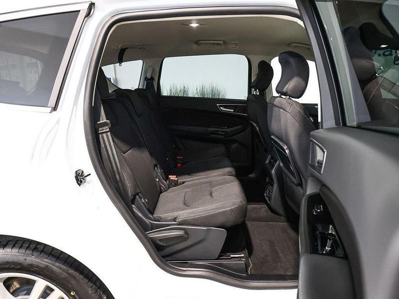 Gebraucht Ford S-MAX Titanium 150 PS (110 kW) 2022 Weiß Van / Kleinbus