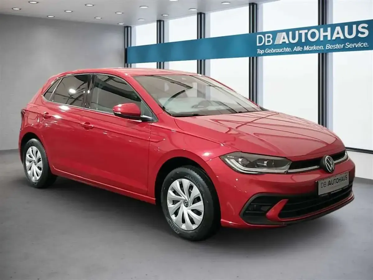 Gebraucht VW Polo Life 110 PS (80 kW) 2024 Rot Kleinwagen