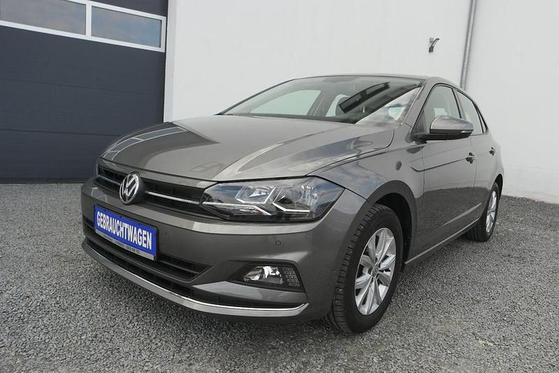 Grau Gebraucht 2019 VW Polo Highline Limousine | 12.700 € (Fairer Preis) - Bild 1/4