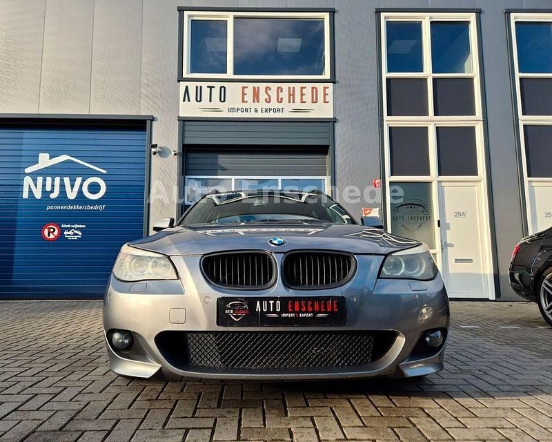 Gebraucht BMW 520 M Sport 170 PS (125 kW) 2010 Grau Limousine